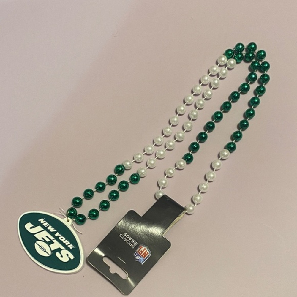 NFL New York Jets football Green and White Beaded Necklace